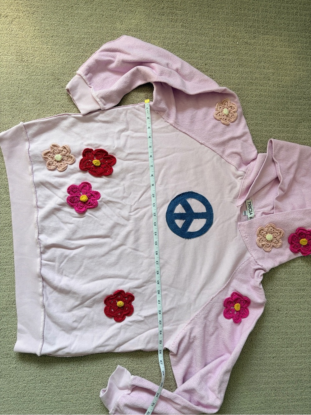 Tricia Fix hoodie - Picture 2 of 3